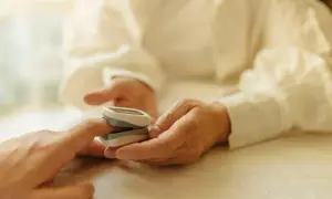 Wysoki puls: zagrożenia, przyczyny i kiedy szukać pomocy?