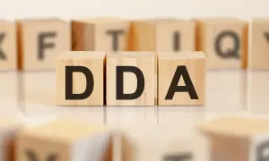 Jak pomóc osobie z DDA? Praktyczny przewodnik dla bliskich