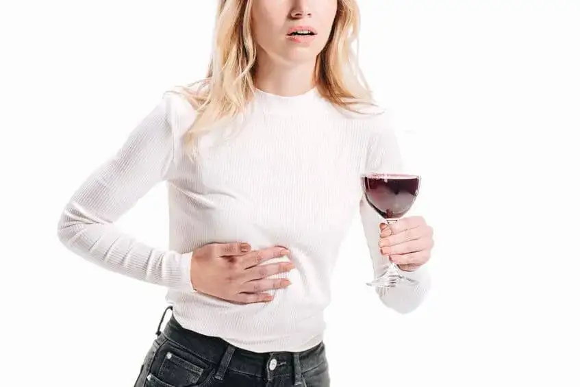 Zdjęcie Alkohol a stawy: Jak szkodzi? Ryzyko chorób i bólu